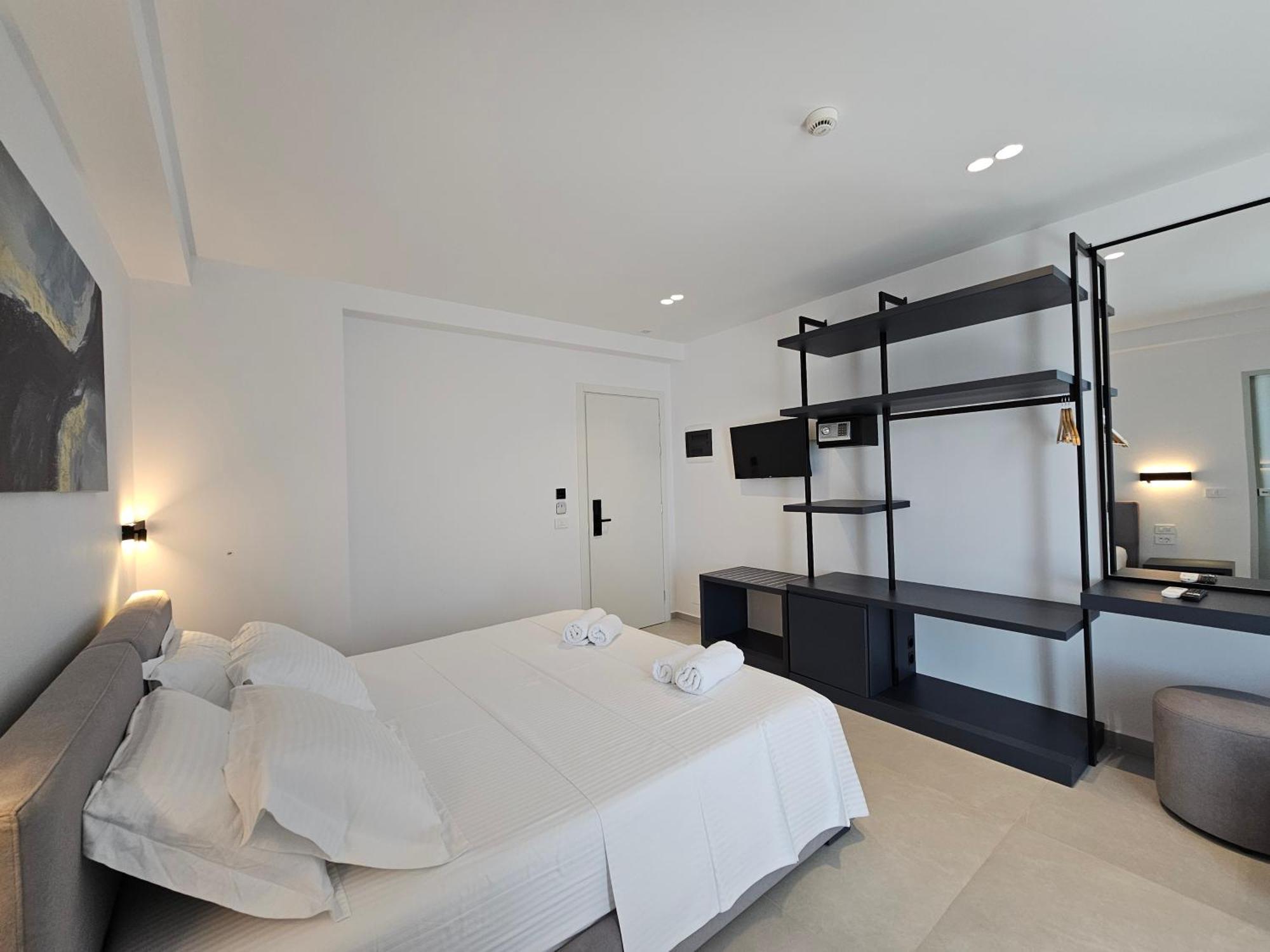 Adele Hotel Ksamil Dış mekan fotoğraf
